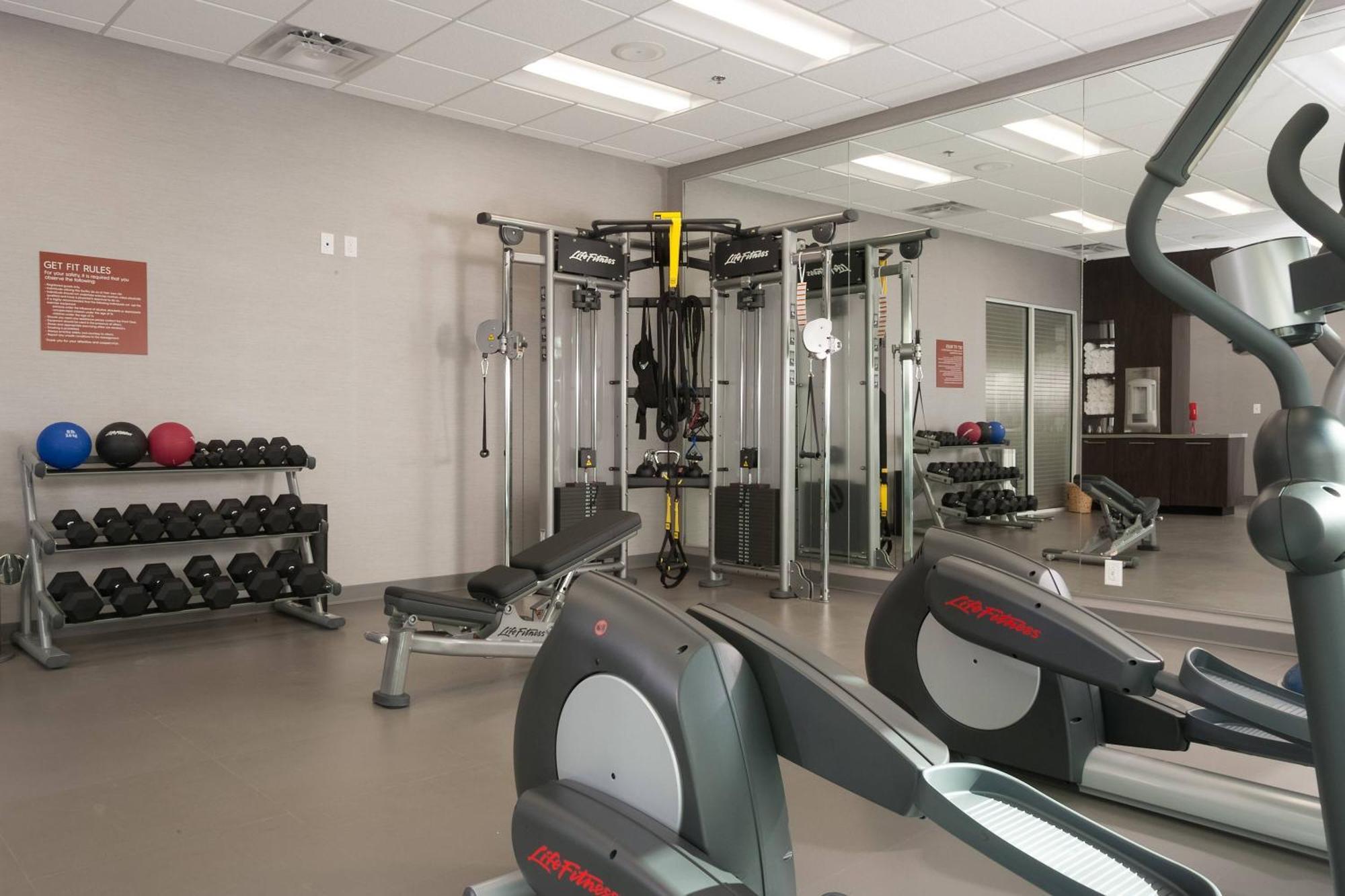Towneplace Suites By Marriott Charleston Airport/Convention Center North Charleston Ngoại thất bức ảnh