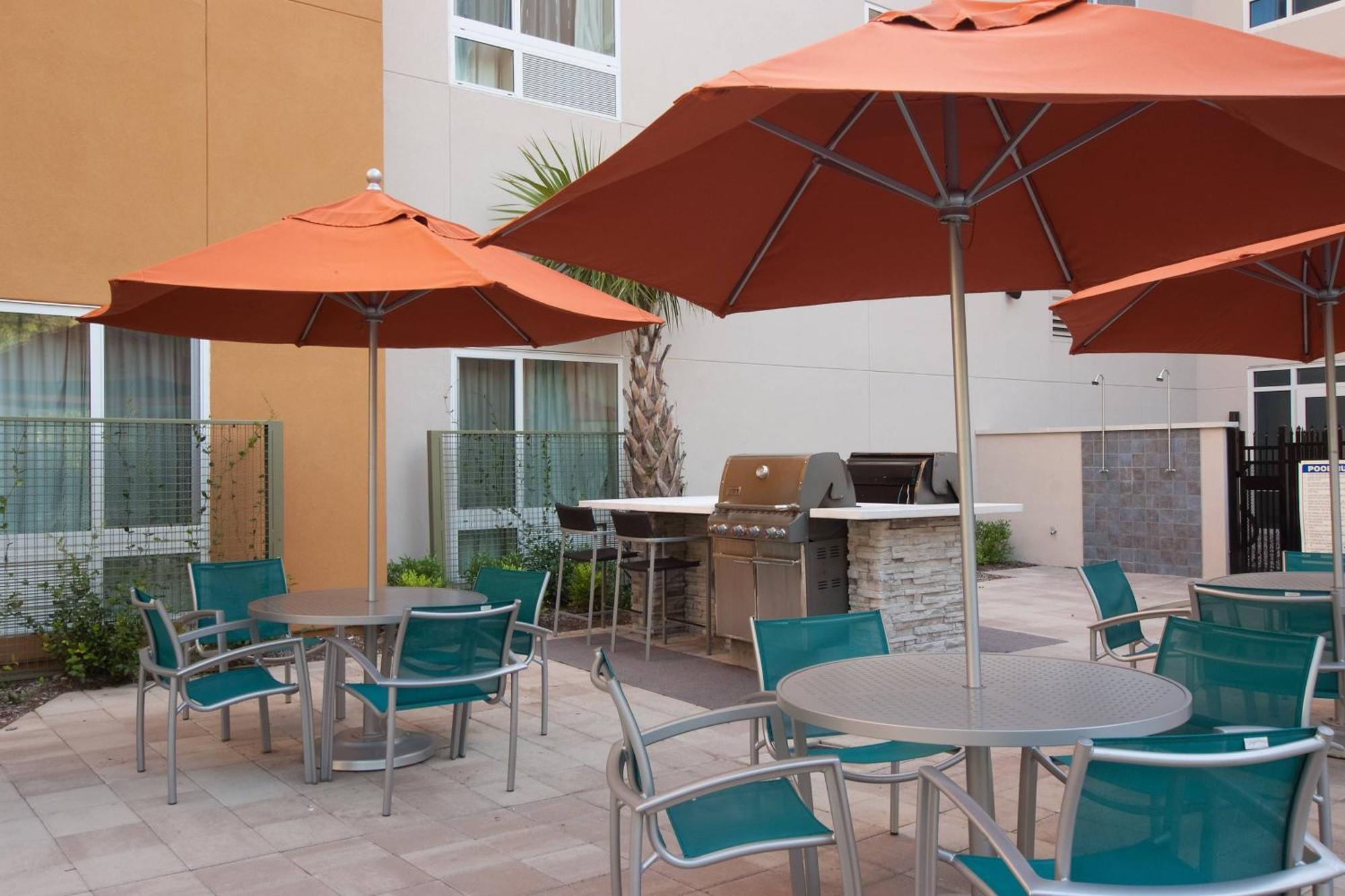Towneplace Suites By Marriott Charleston Airport/Convention Center North Charleston Ngoại thất bức ảnh