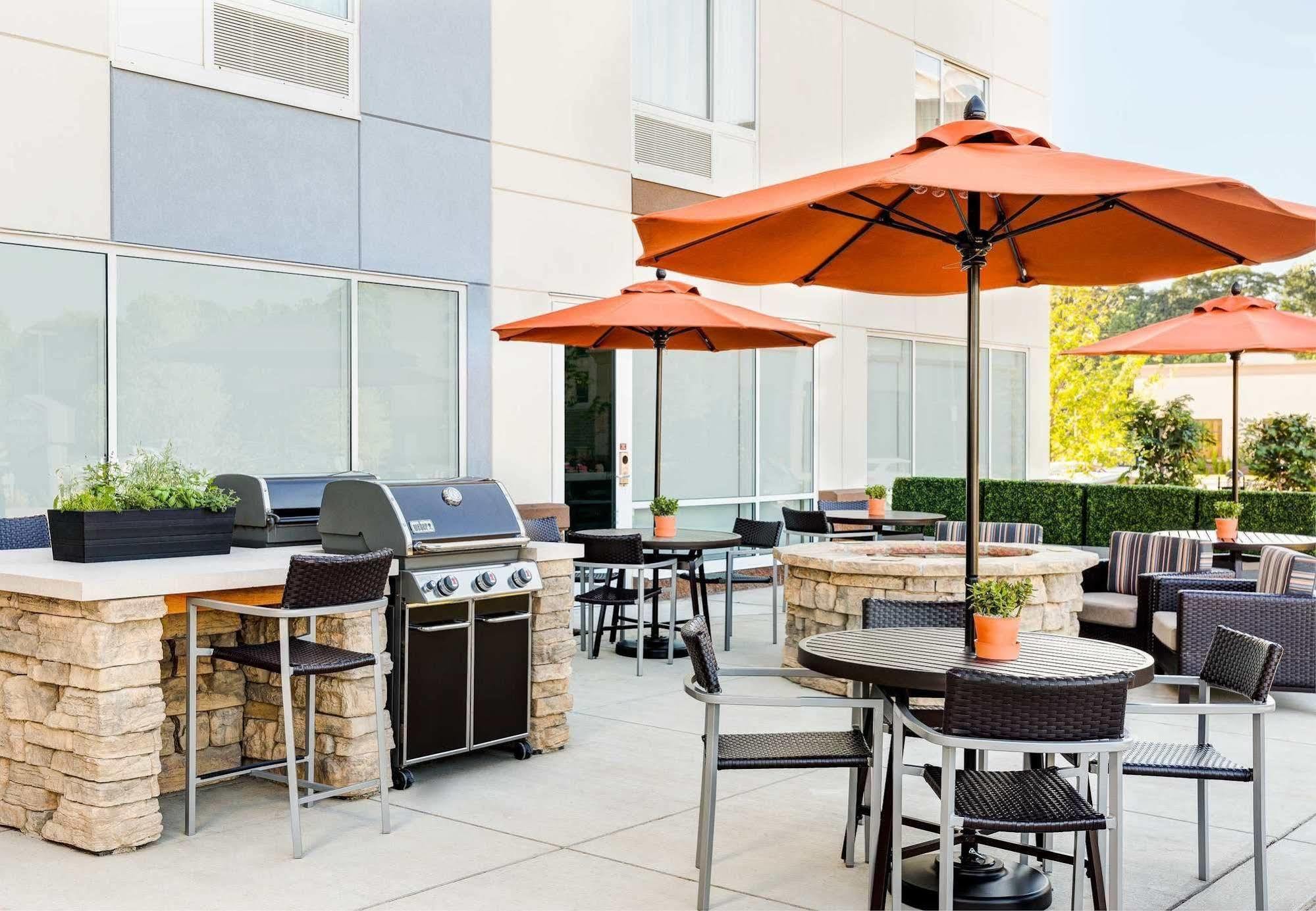 Towneplace Suites By Marriott Charleston Airport/Convention Center North Charleston Ngoại thất bức ảnh